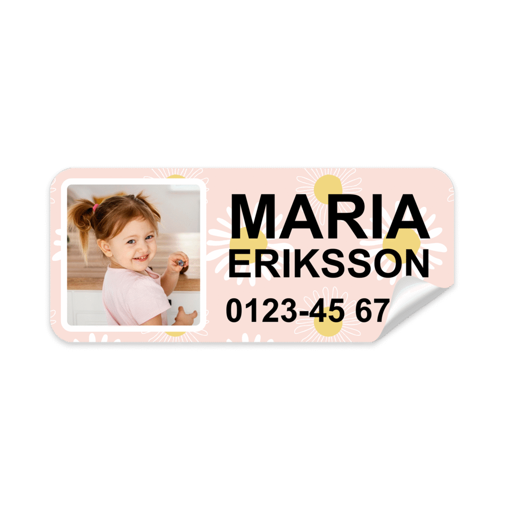 Namnlapp Sommar med tydlig text och stilren design